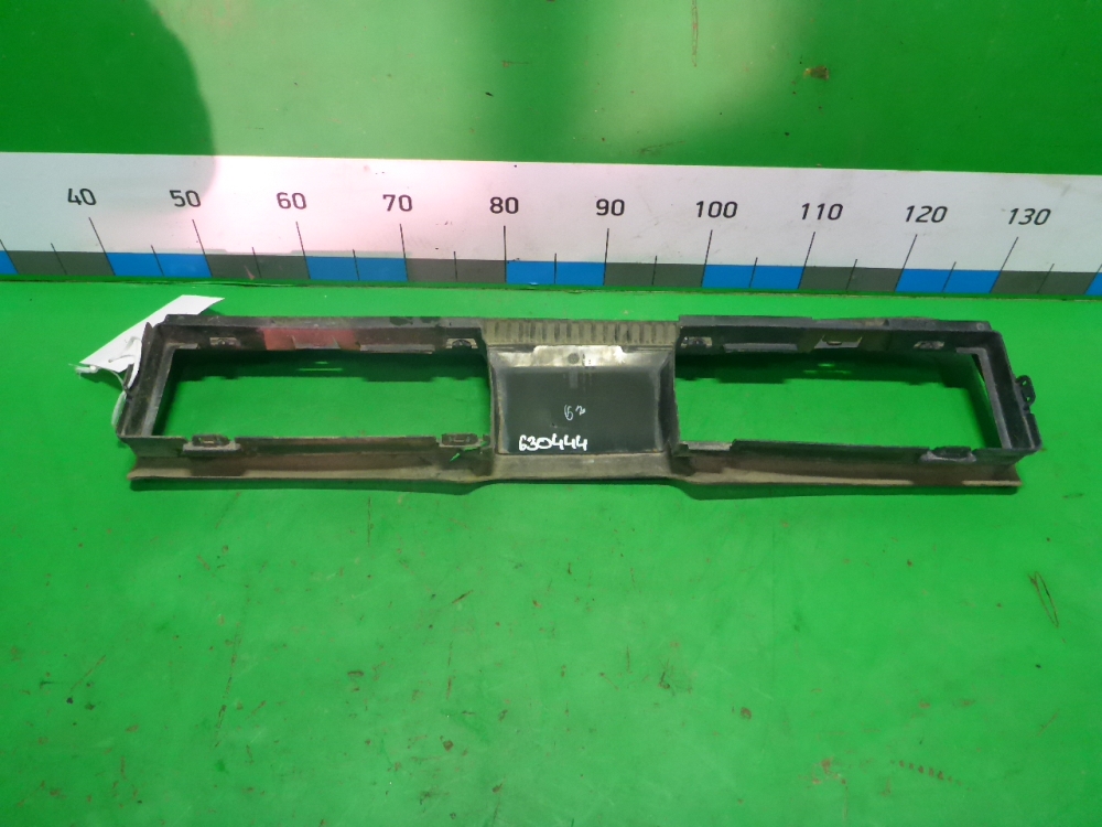 Воздуховод радиатора нижний