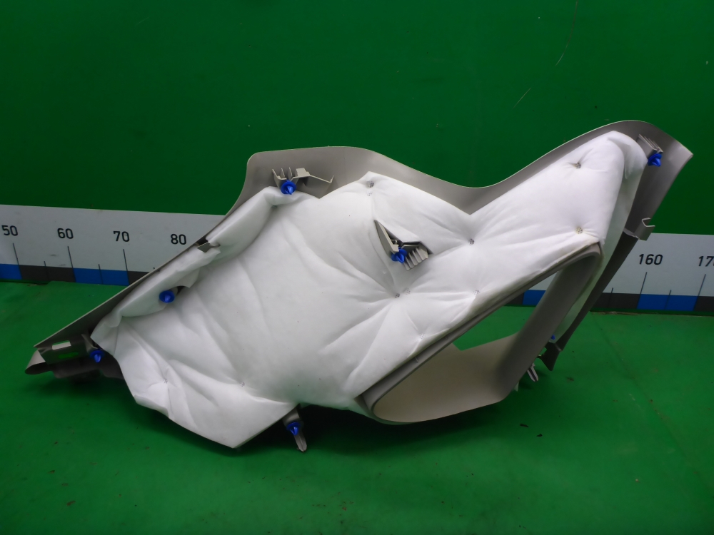 Обшивка багажника