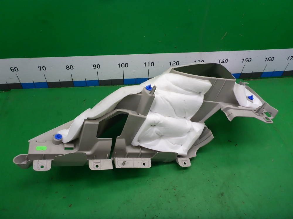 Обшивка багажника