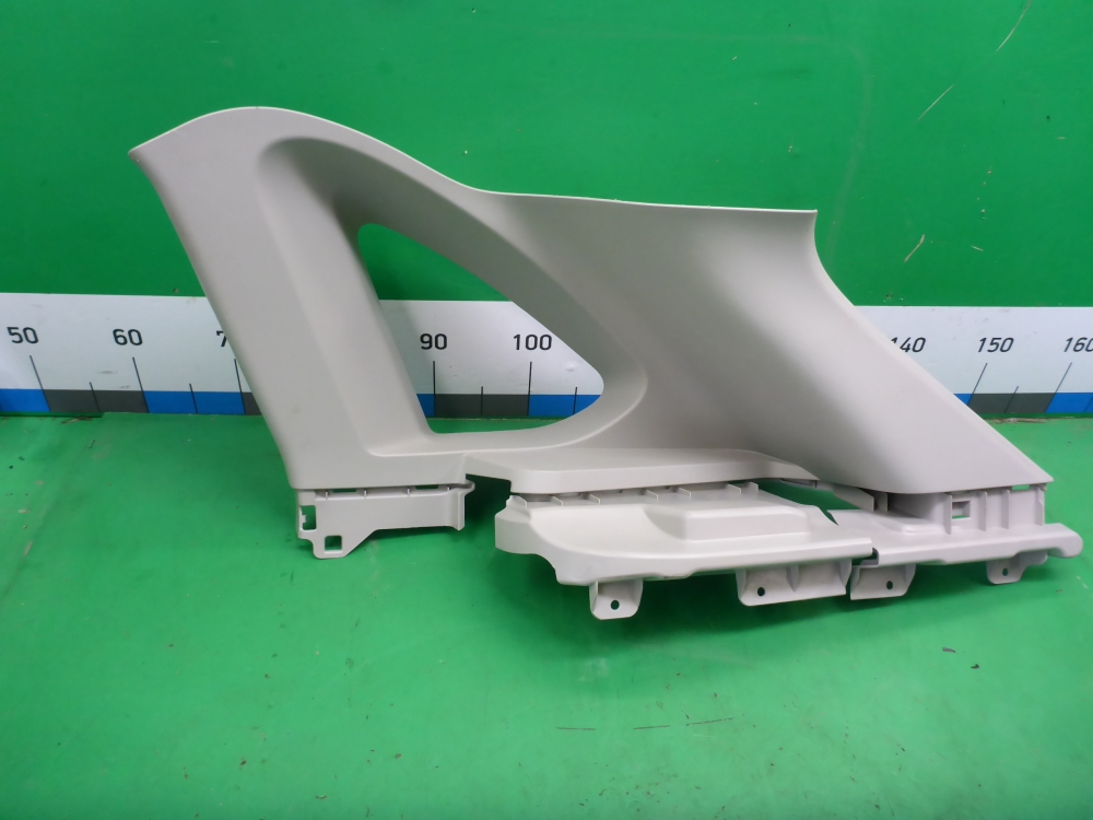 Обшивка багажника