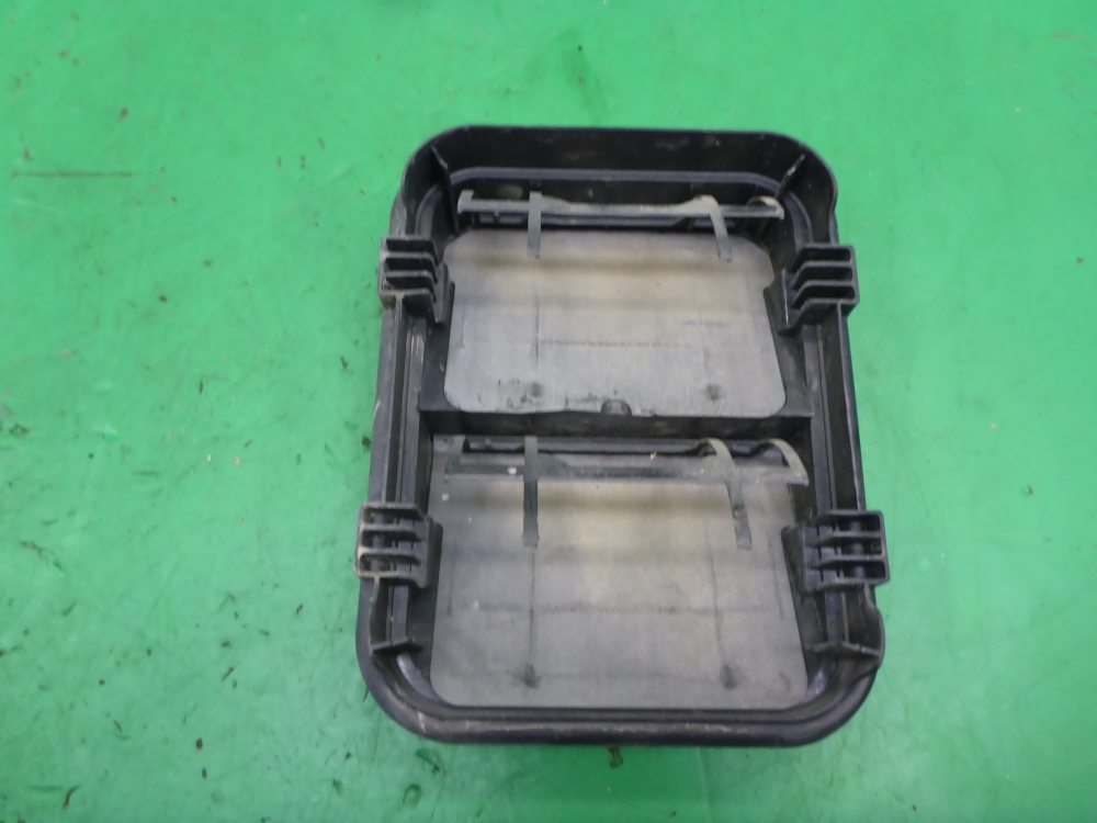 Клапан вентиляции топливного бака