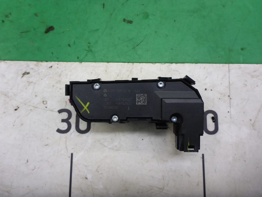 Кнопка обогрева сидений