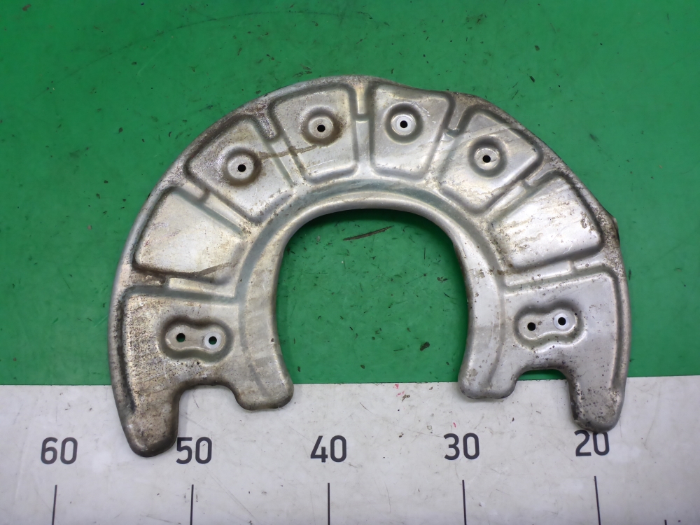 Пыльник тормозного диска