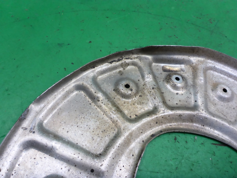 Пыльник тормозного диска