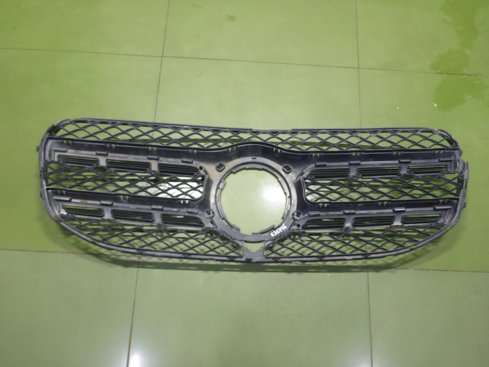 Решетка радиатора