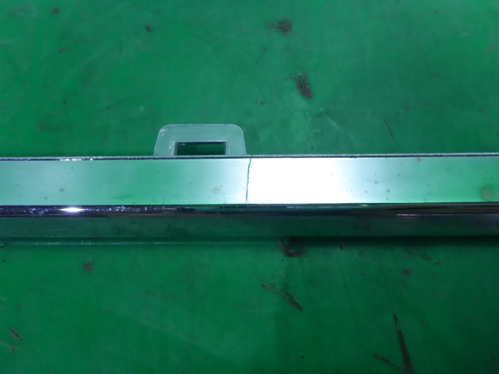 Накладка на решетку радиатора