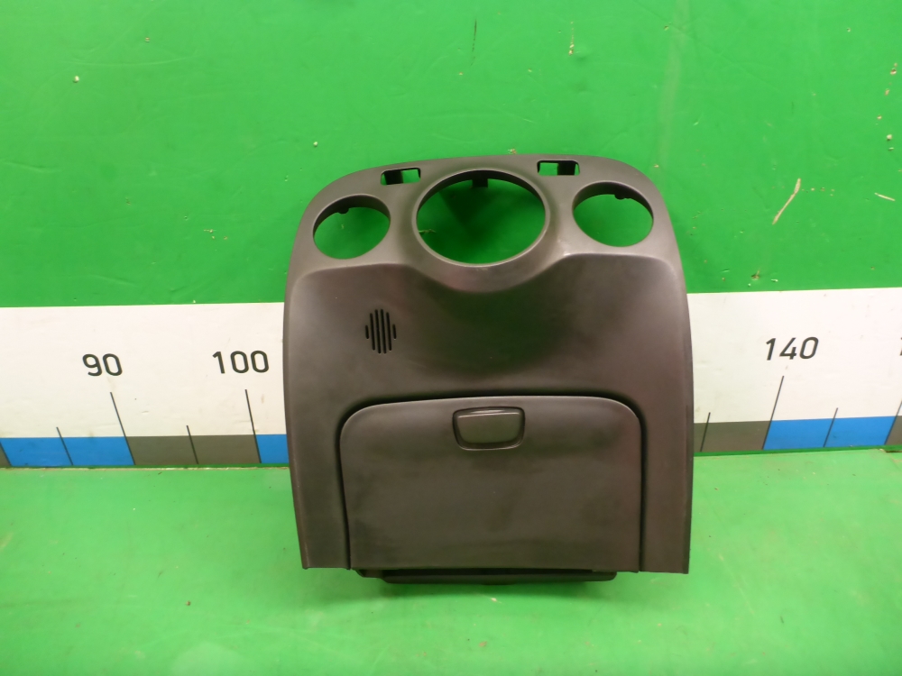 Ящик передней консоли