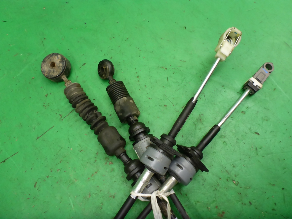 Трос КПП (выбора/переключения передач)