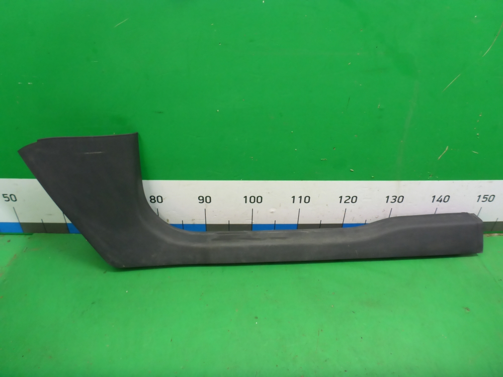 Накладка порога (внутренняя)