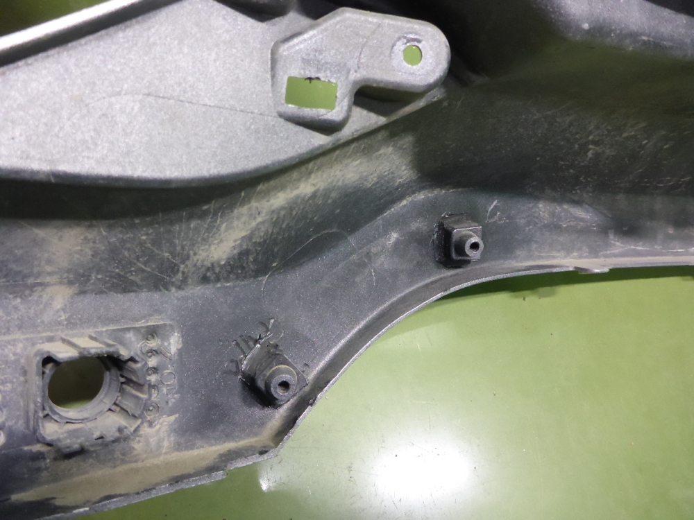 Бампер задний