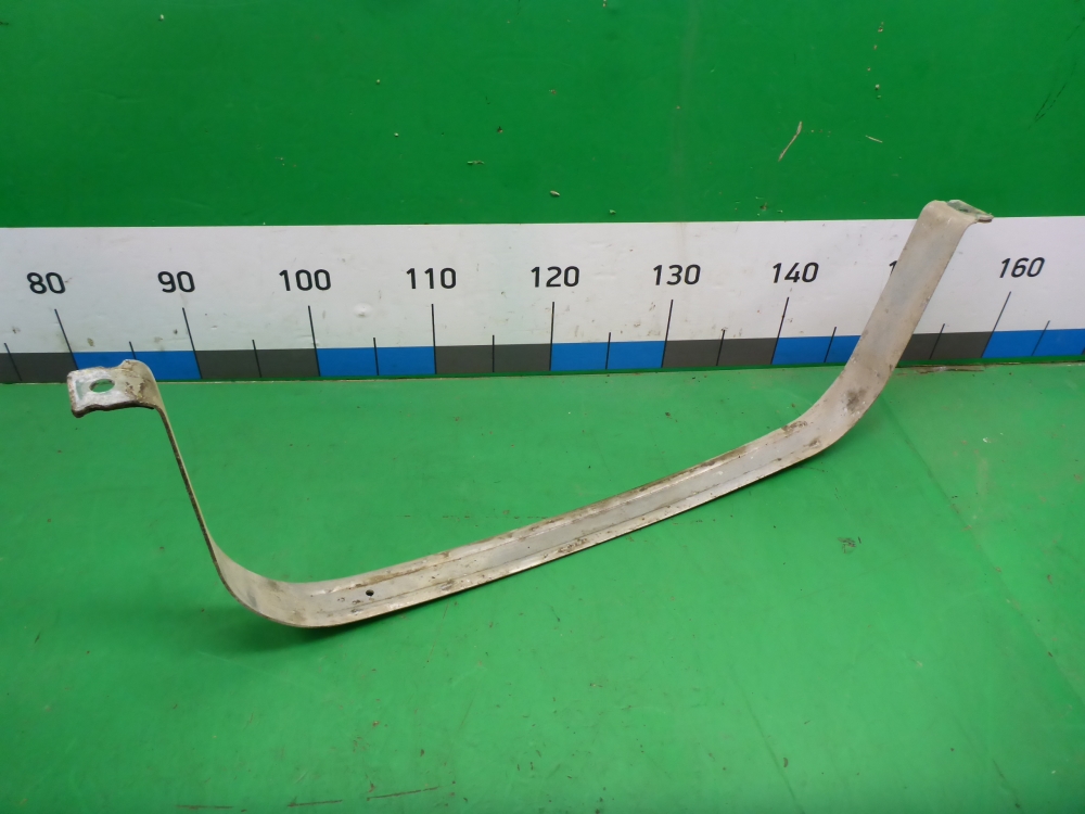 Лента крепления бензобака