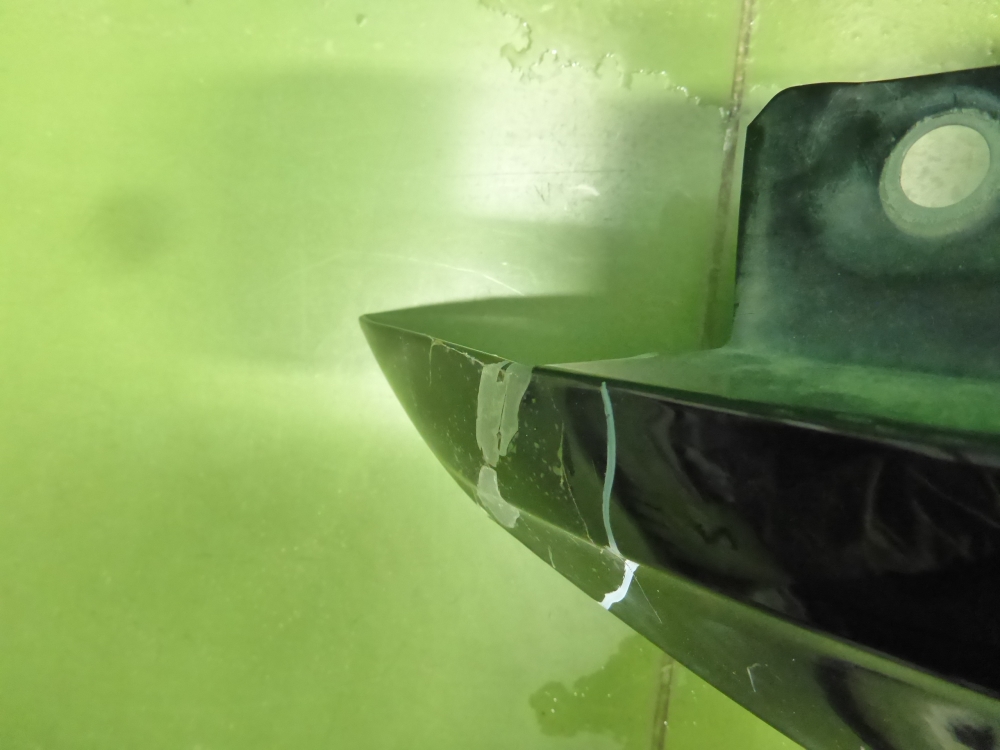 Крыло переднее левое