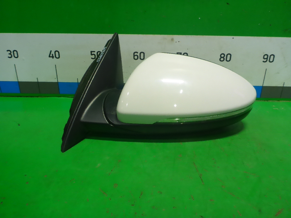 Зеркало левое электрическое