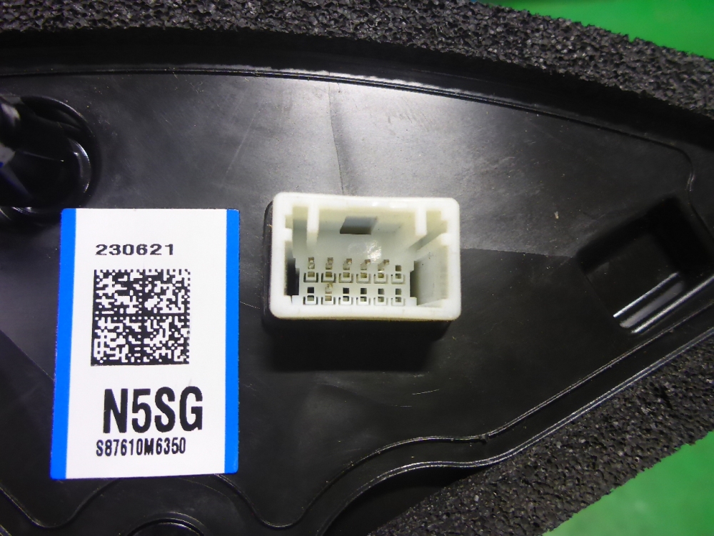 Зеркало левое электрическое