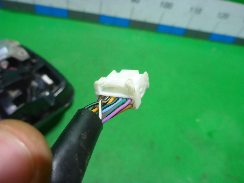 Зеркало правое электрическое