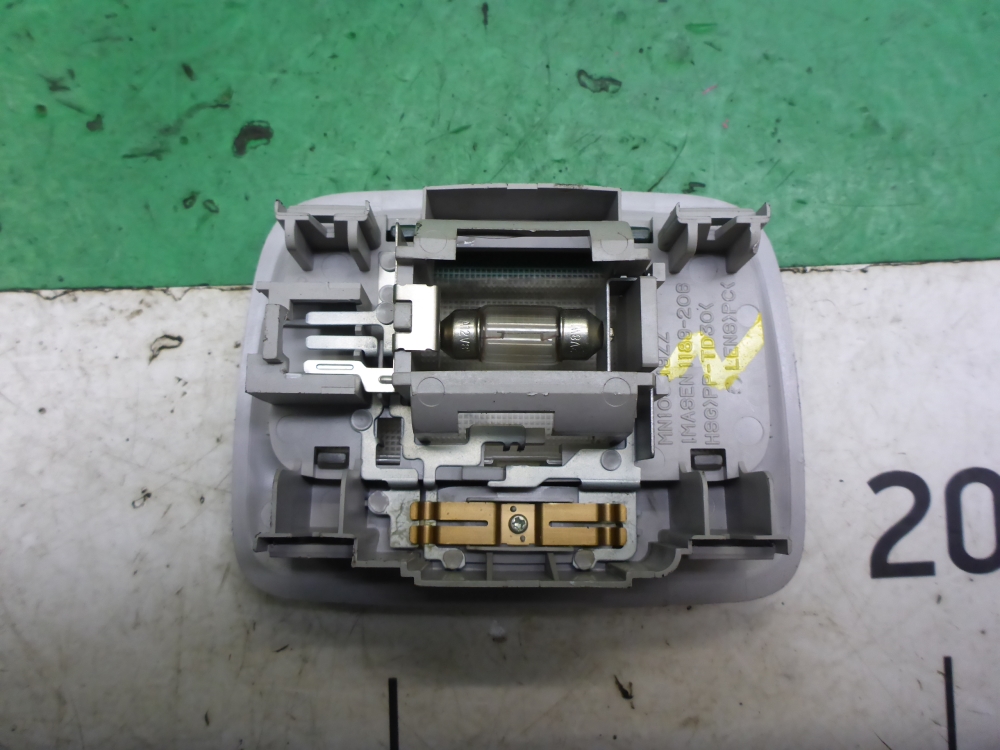 Плафон салонный