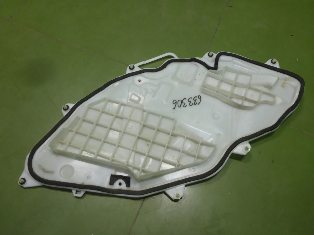 Дверь задняя левая