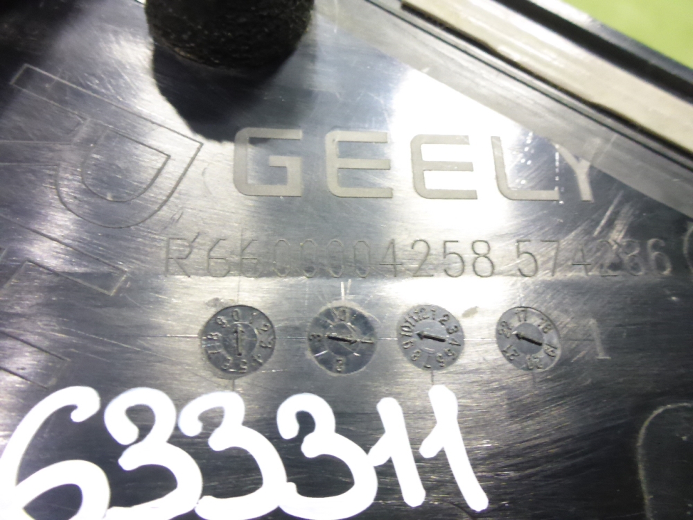 Накладка двери задней правой