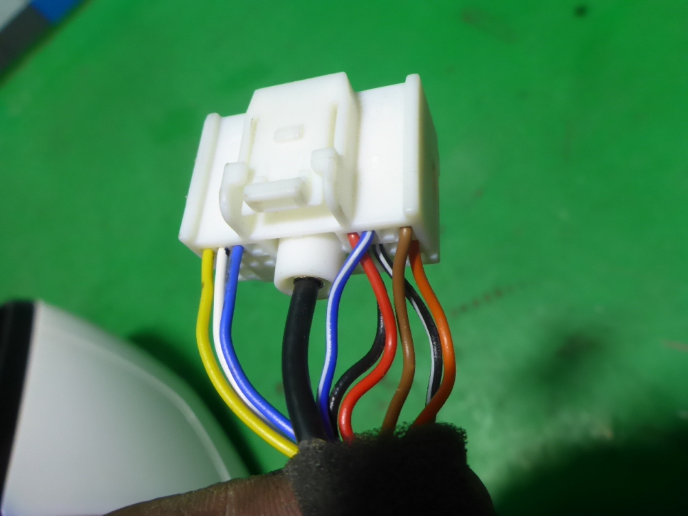 Зеркало левое электрическое