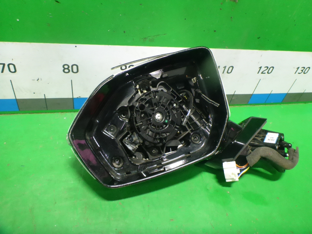 Зеркало левое электрическое