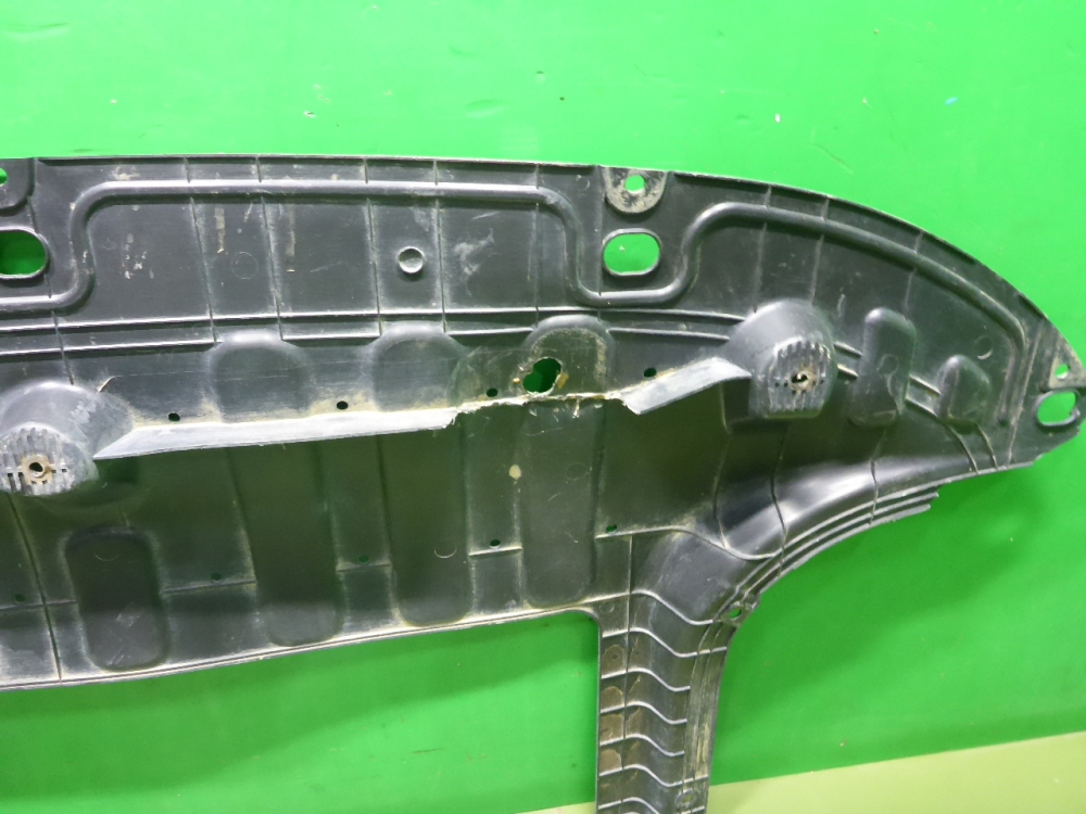 Защита антигравийная