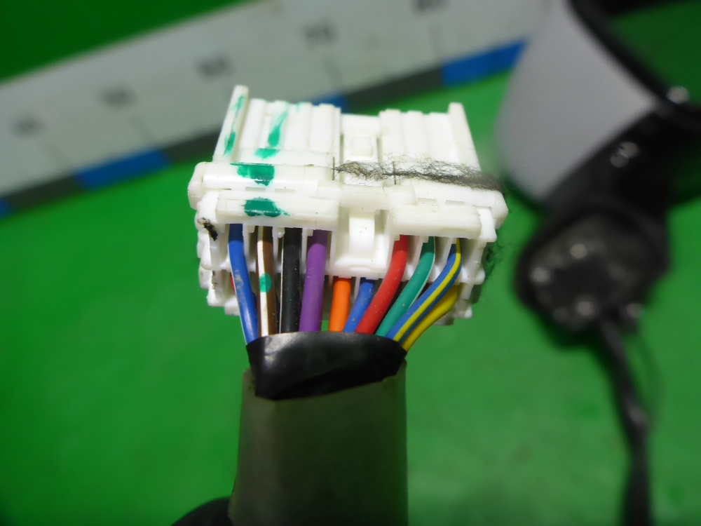 Зеркало правое электрическое