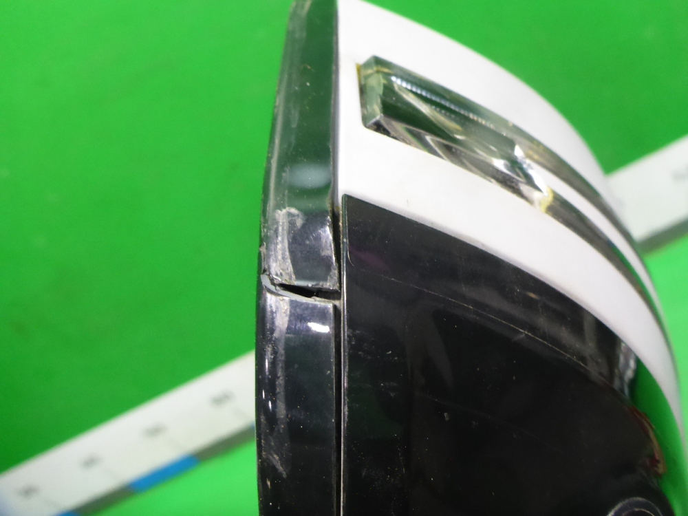 Зеркало правое электрическое