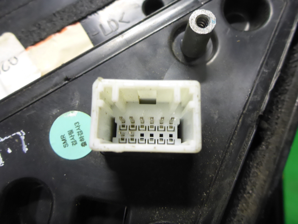 Зеркало правое электрическое