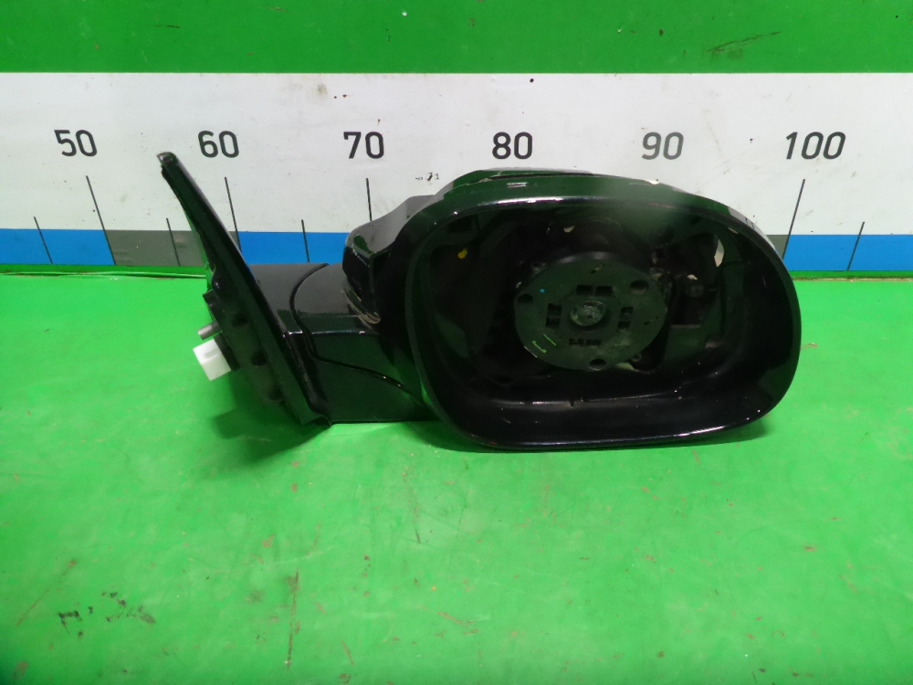 Зеркало правое электрическое