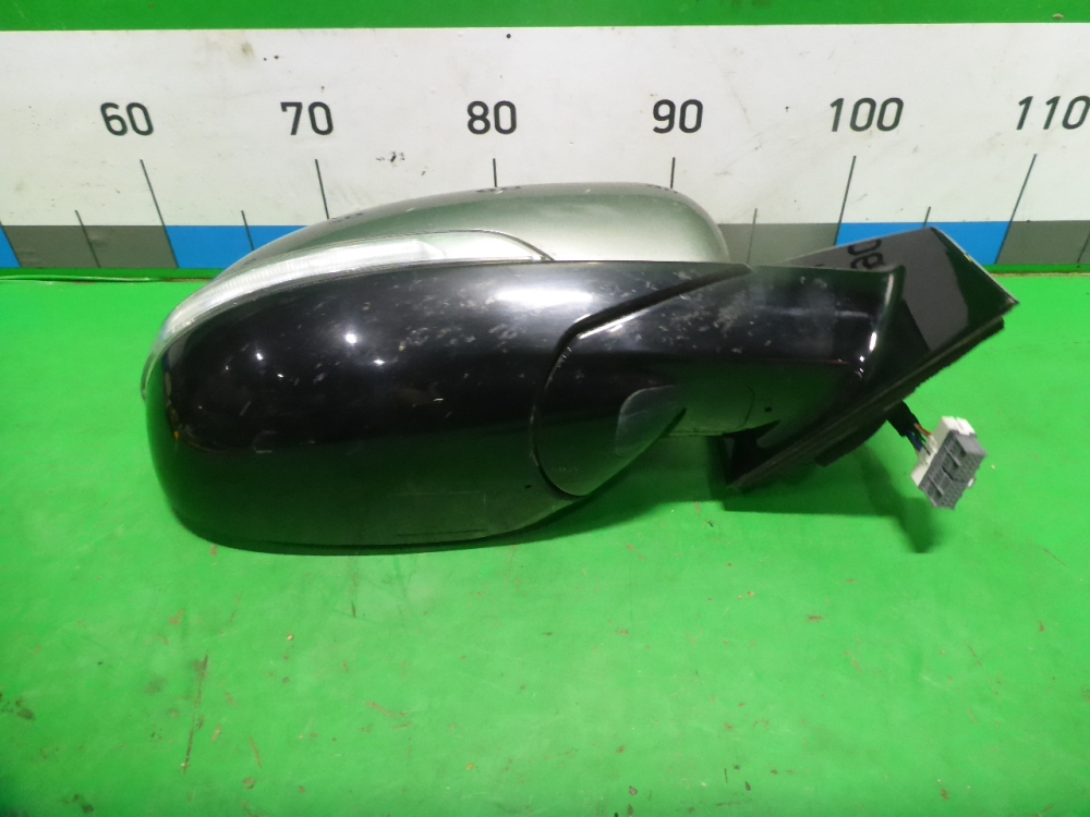 Зеркало правое электрическое