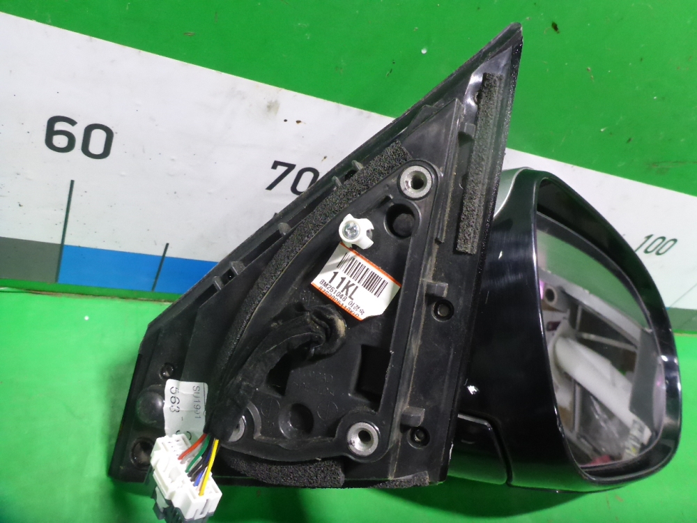 Зеркало правое электрическое