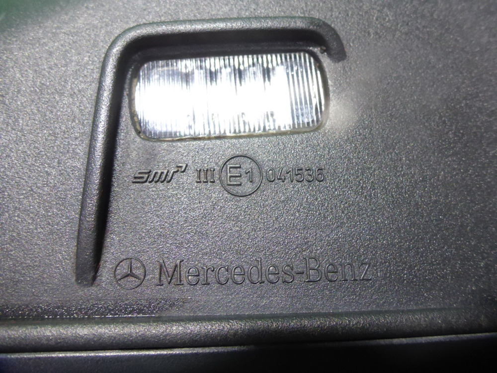 Зеркало правое электрическое