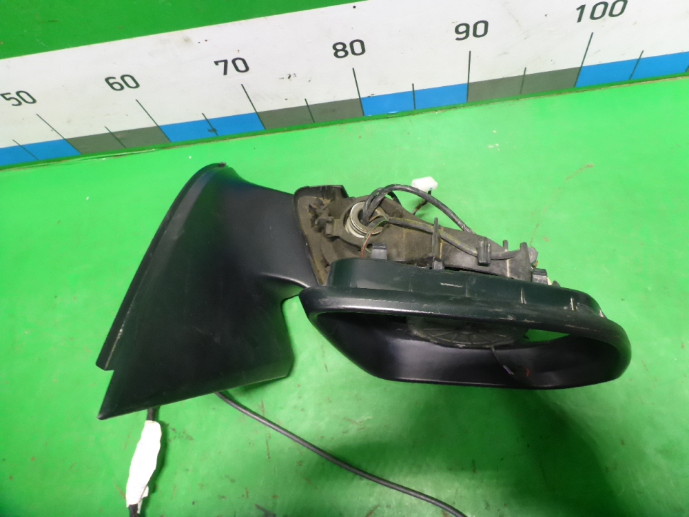 Зеркало правое электрическое