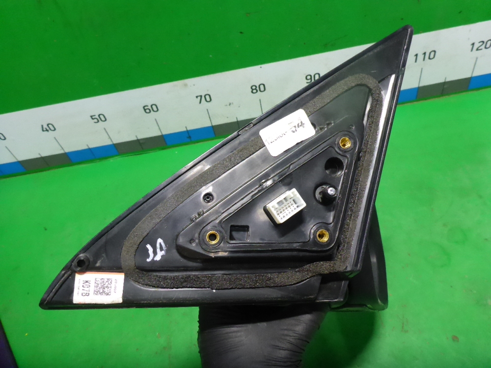 Зеркало правое электрическое