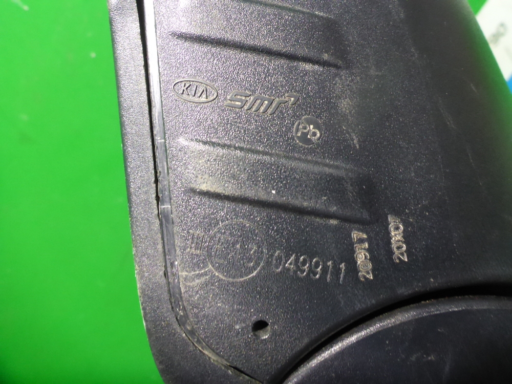 Зеркало правое электрическое