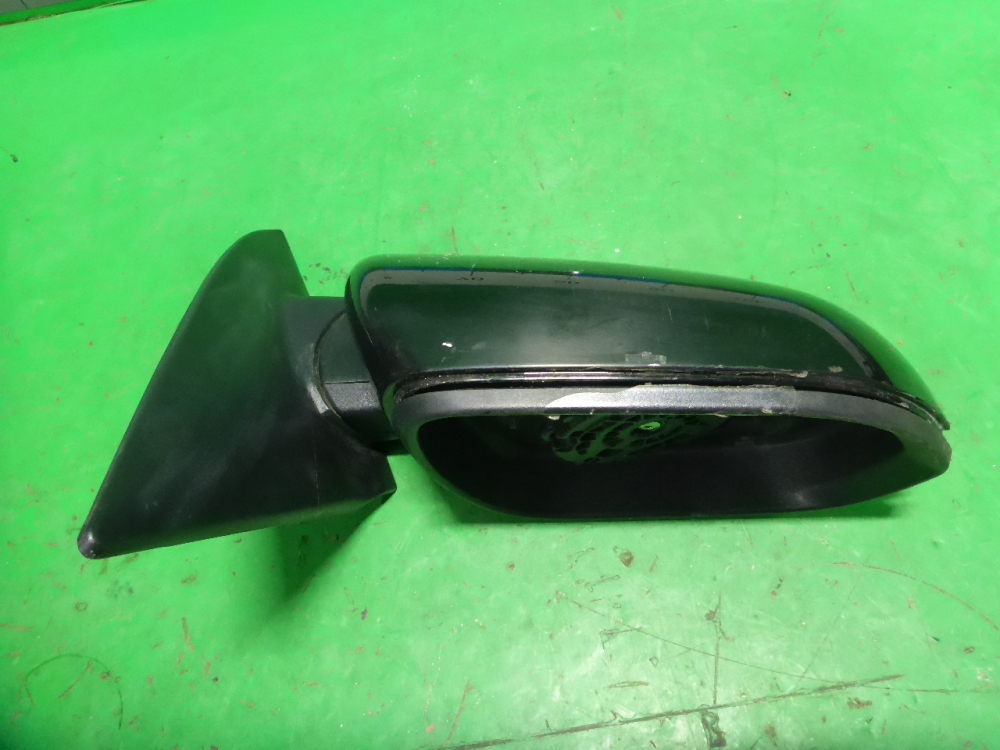 Зеркало правое электрическое