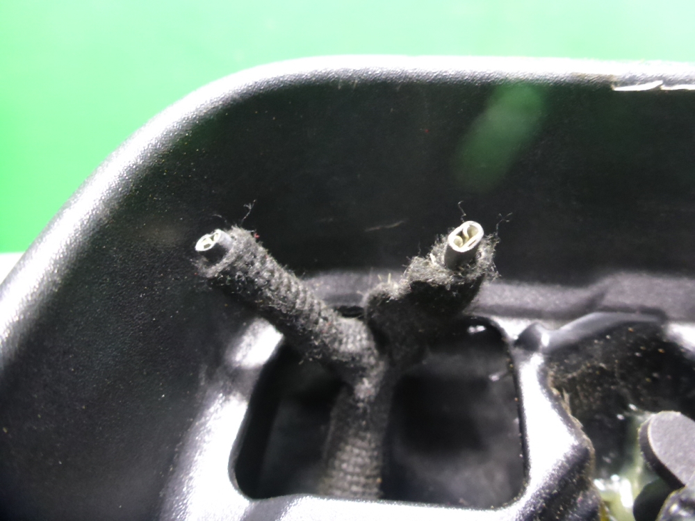 Зеркало правое электрическое