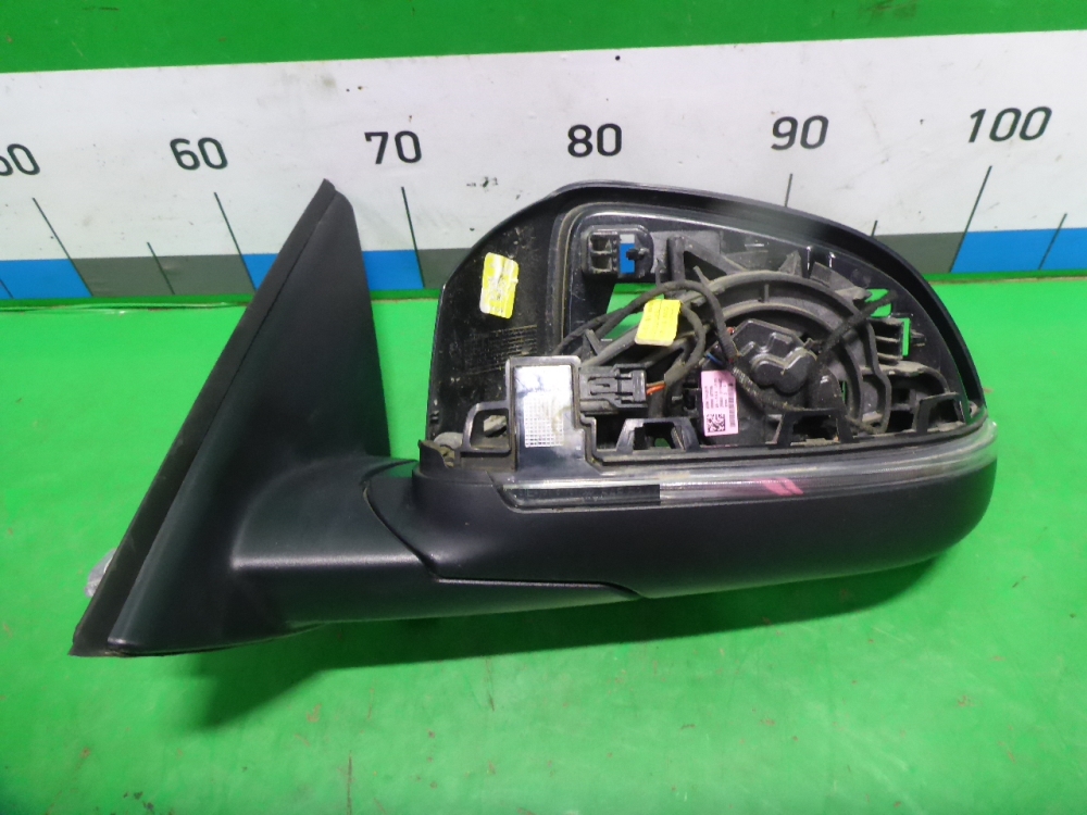 Зеркало левое электрическое