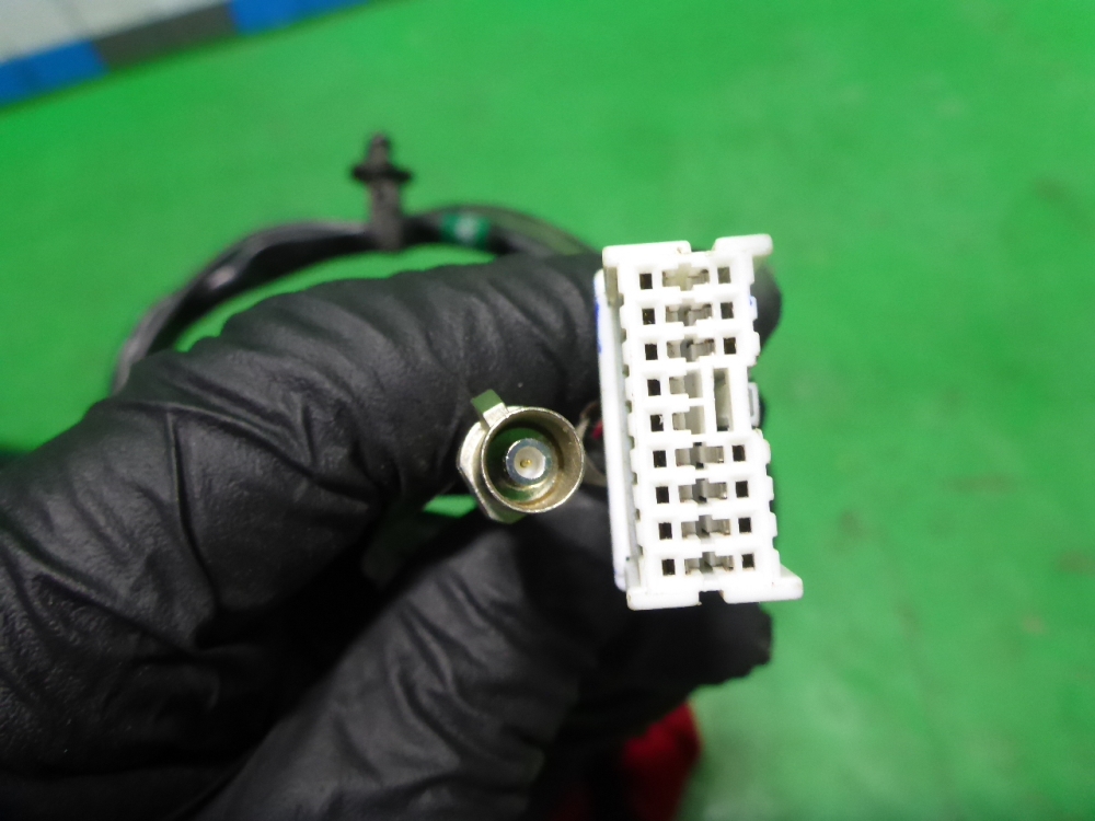 Зеркало правое электрическое