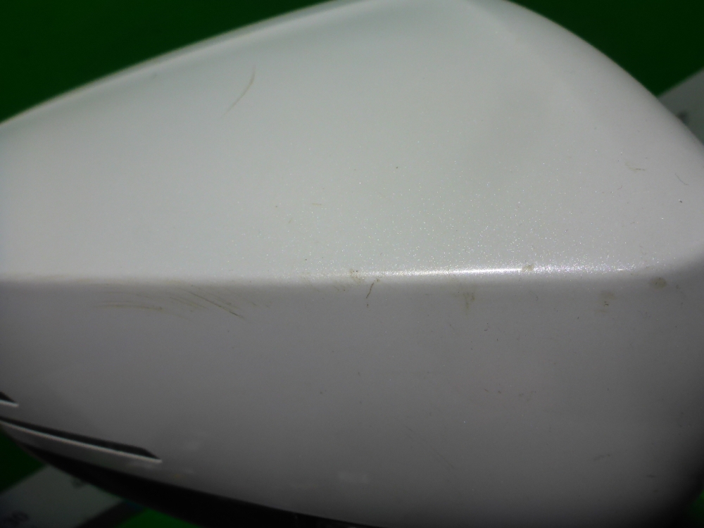 Зеркало правое электрическое