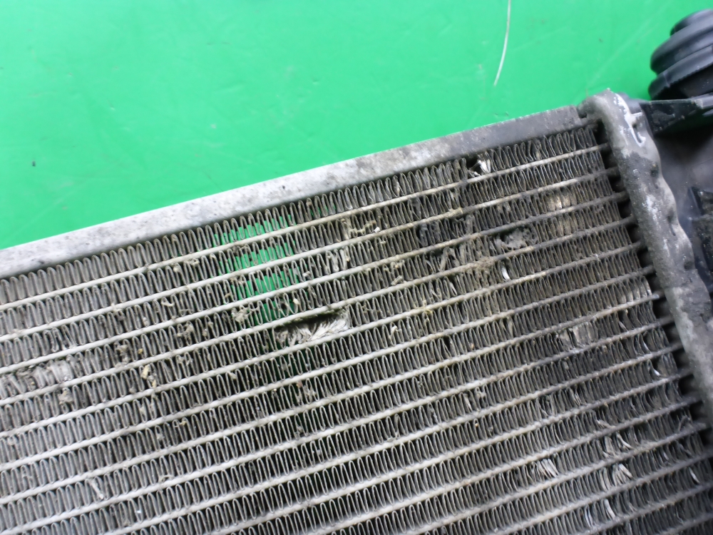 Радиатор охлаждения двигателя основной