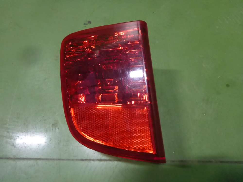 Фонарь задний в бампер левый