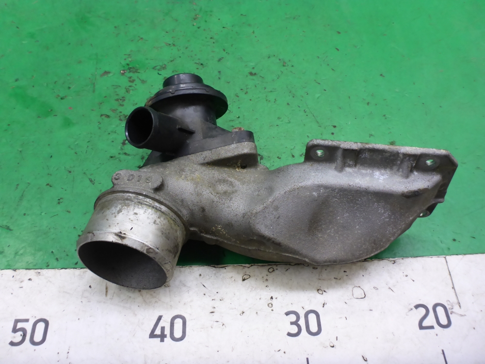 Патрубок интеркулера