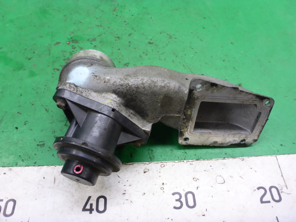 Патрубок интеркулера