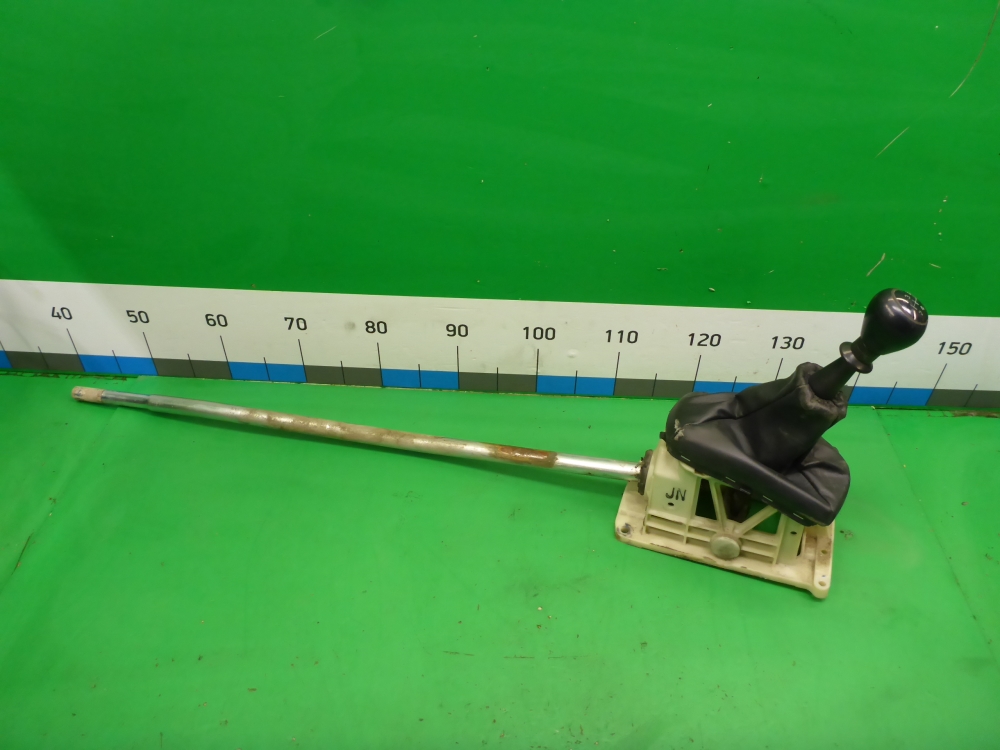 Кулиса МКПП / АКПП