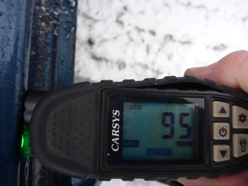 Порог со стойкой левый