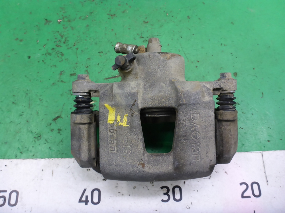 Суппорт передний правый