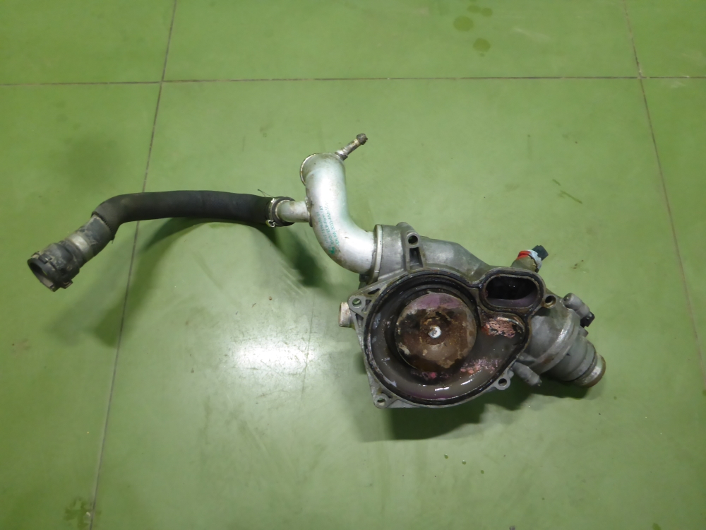 Насос водяной (помпа)