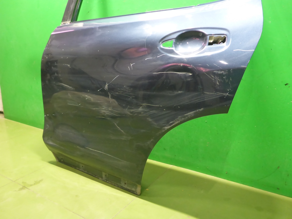 Дверь задняя левая