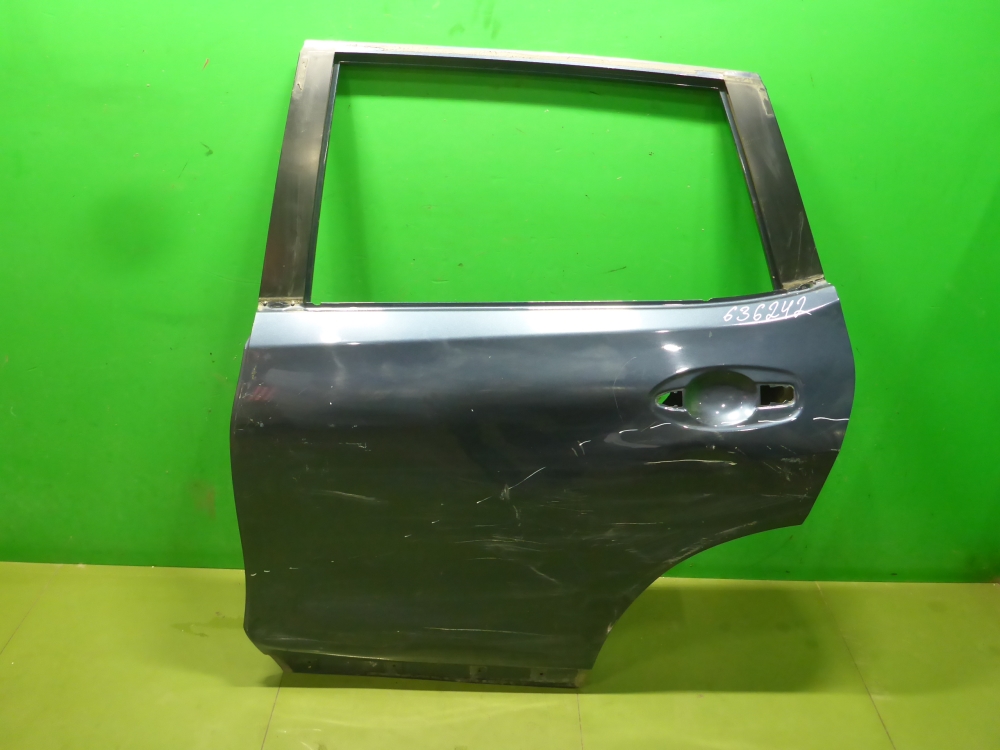 Дверь задняя левая